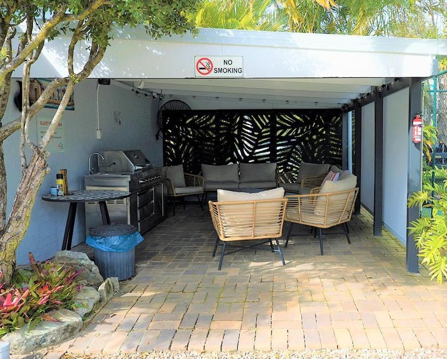 The Carmel Yamba Motel Buitenkant foto