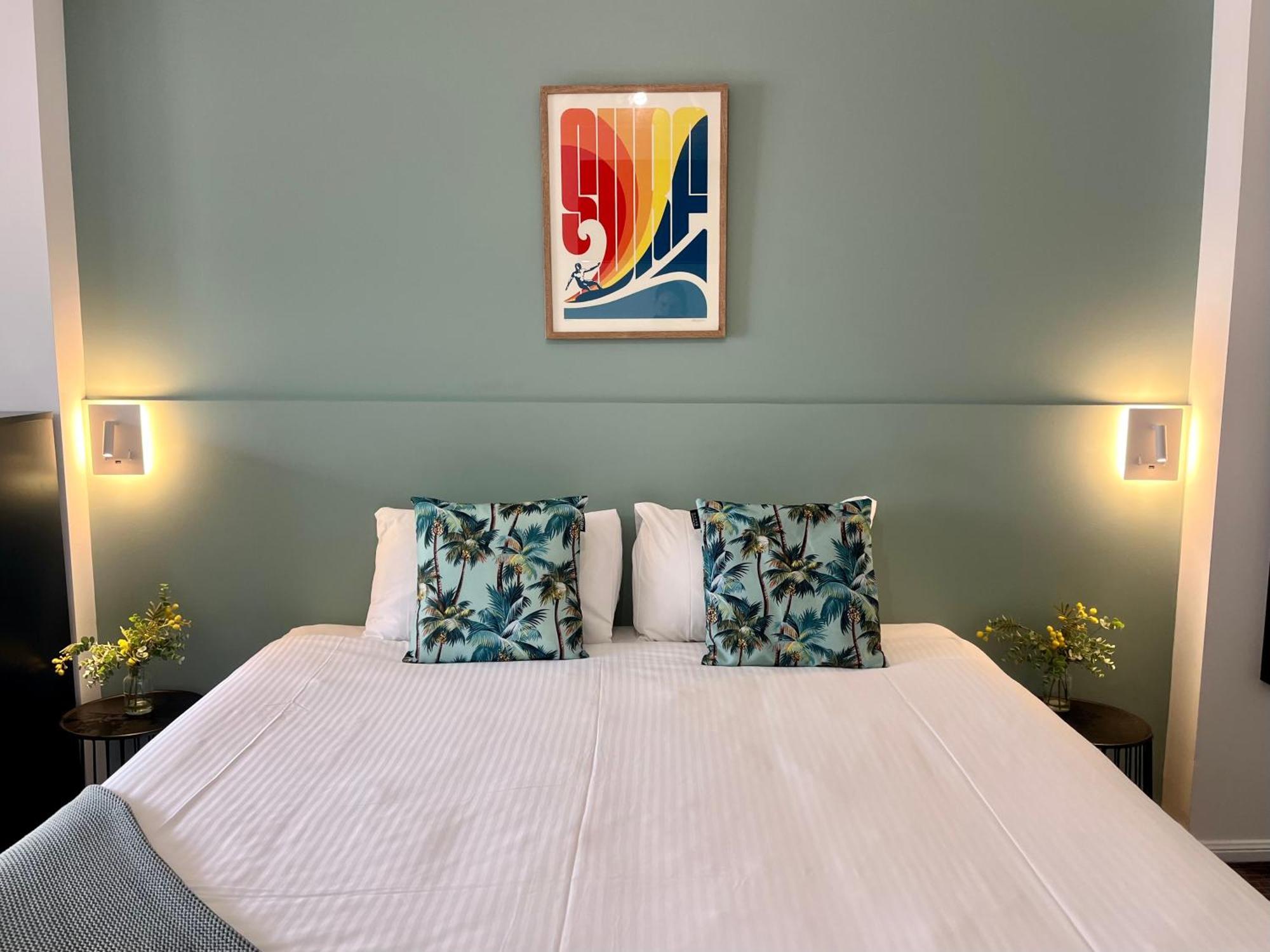 The Carmel Yamba Motel Buitenkant foto