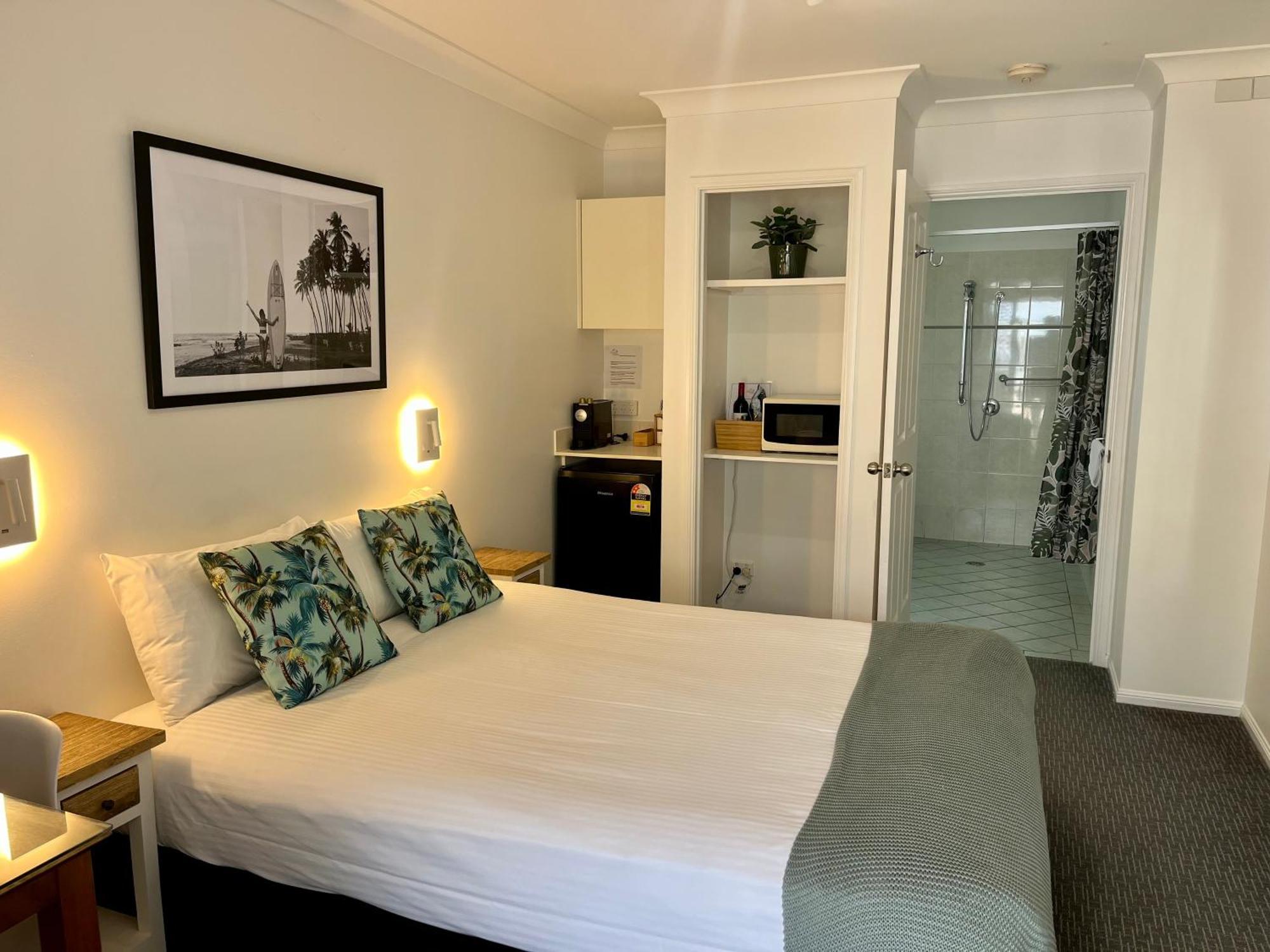 The Carmel Yamba Motel Buitenkant foto