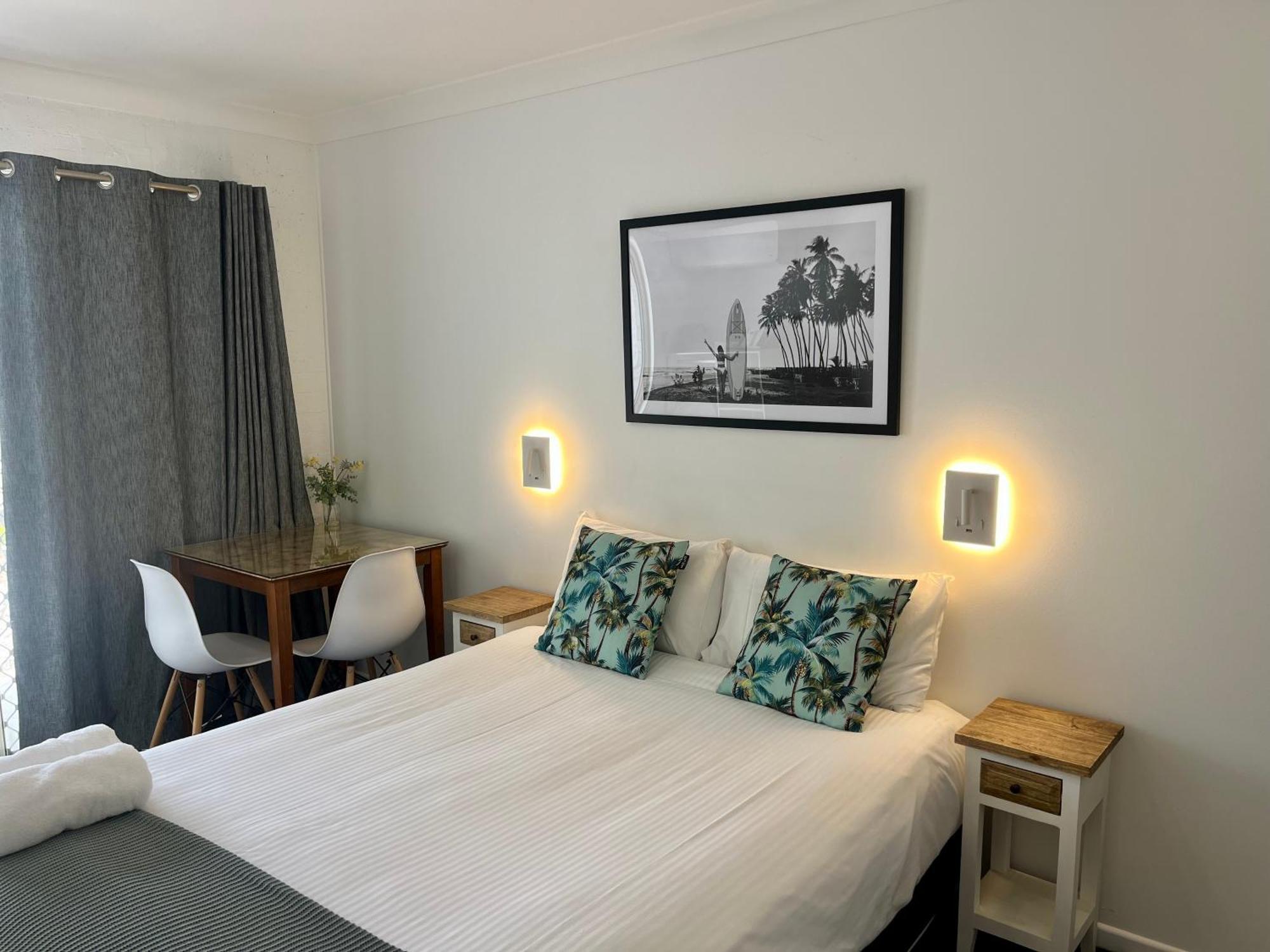 The Carmel Yamba Motel Buitenkant foto
