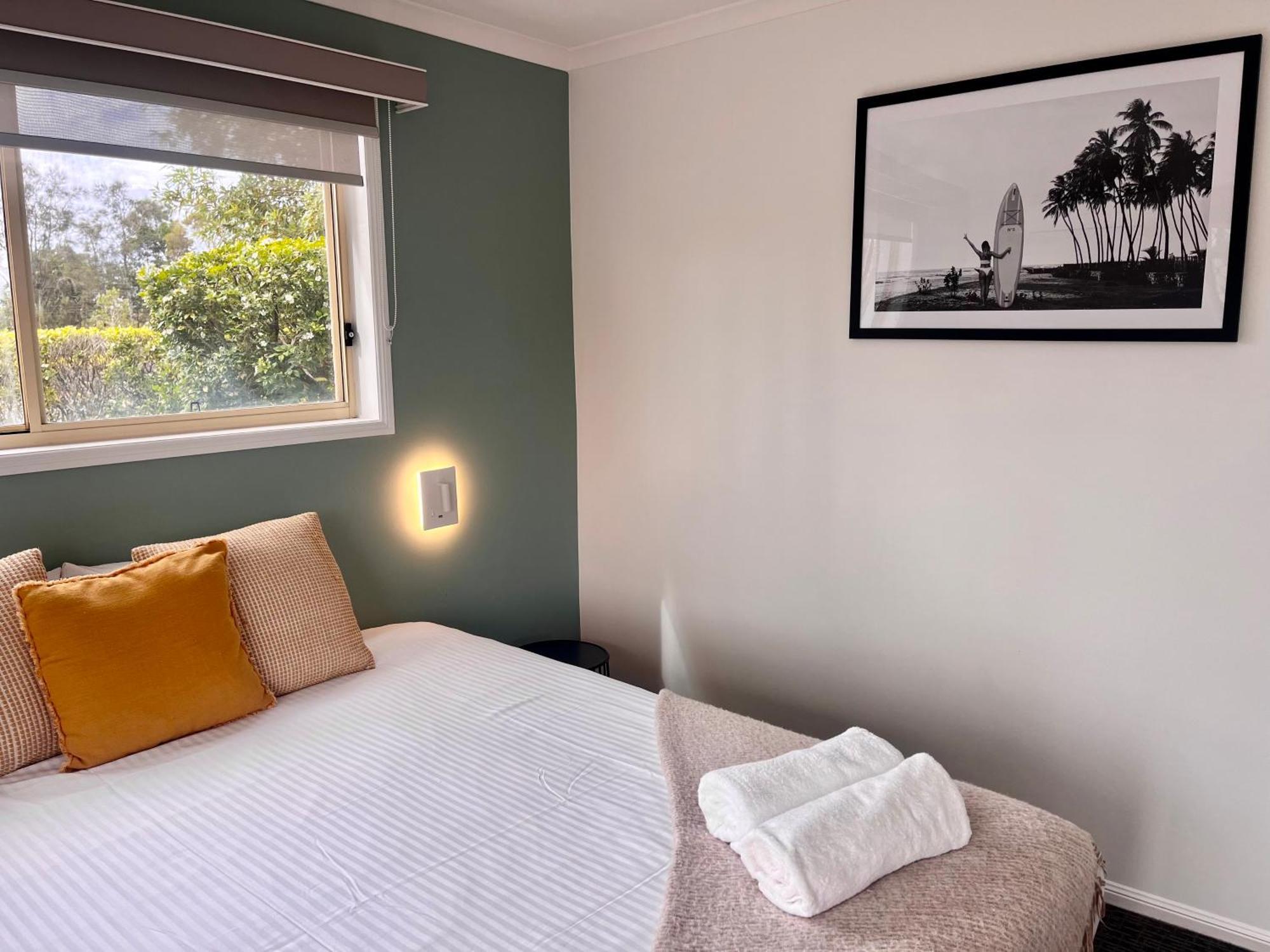 The Carmel Yamba Motel Buitenkant foto