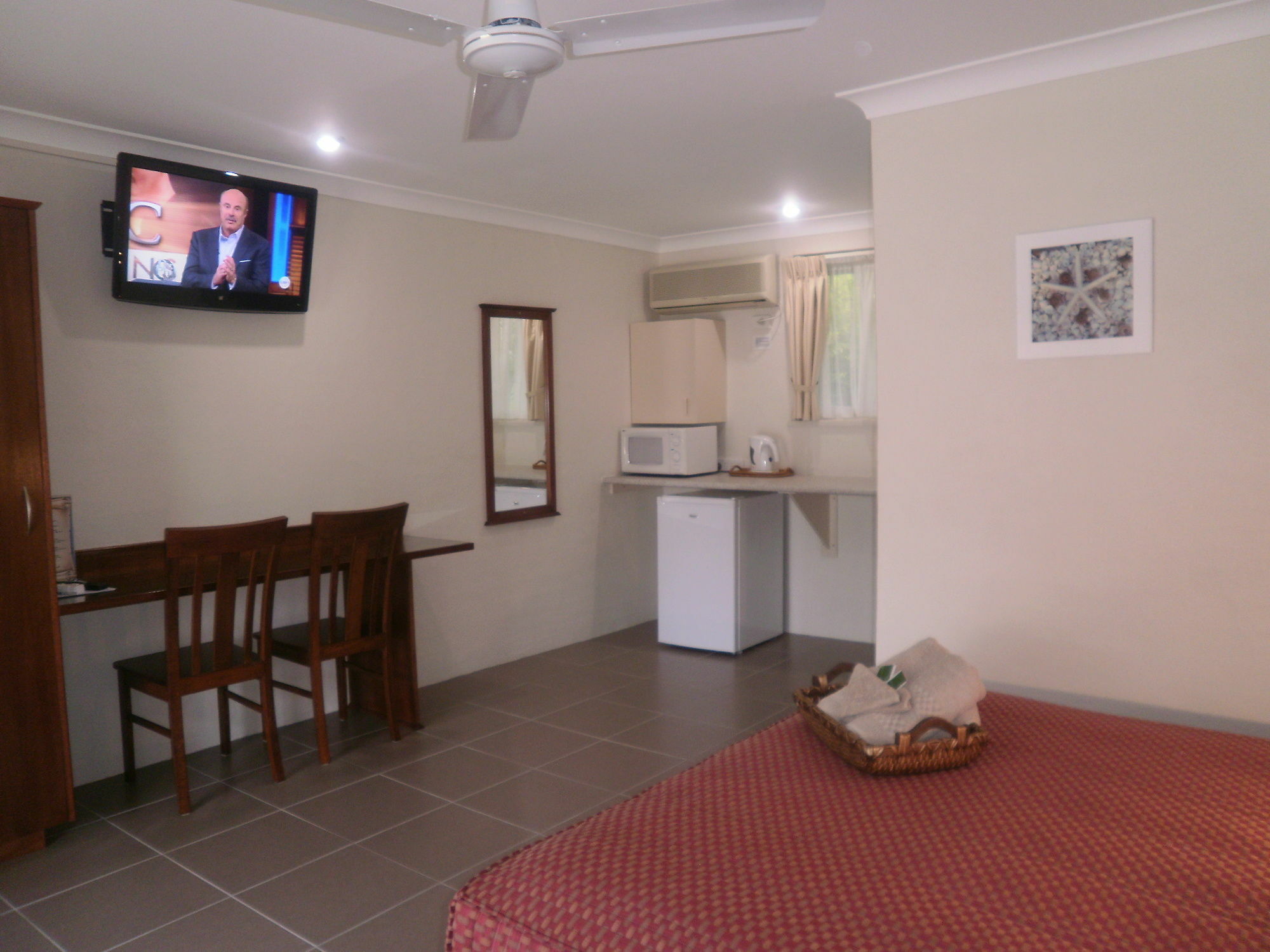 The Carmel Yamba Motel Buitenkant foto